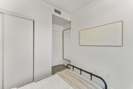 For Lease - 8 Eglinton Avenue Unit# 4108, Toronto, Ontario - Photo 2