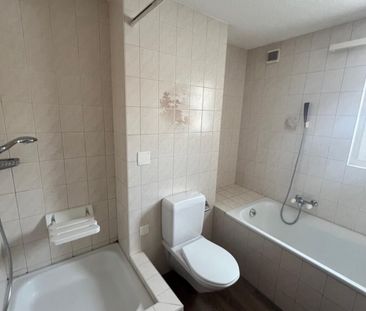 Charming 5.5-room apartment on the 1st floor - Photo 4