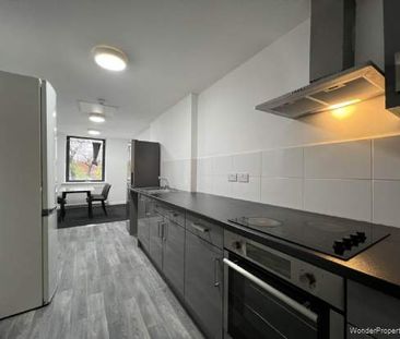 1 bedroom property to rent in Salford - Photo 2