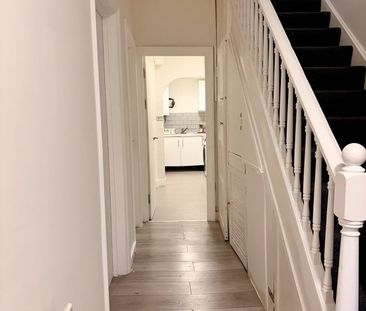 4 Bed Terraced House, Lower Addiscombe Road, CR0 - Photo 6