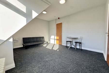 Rosary Road - Photo 3