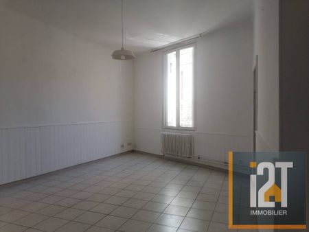 Appartement à louer - Nîmes 2 pièces de 53.1 m² - Photo 5