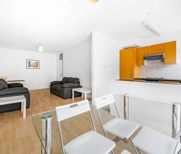 Belgravia Court, Bath Road, Reading, RG30 - Photo 2