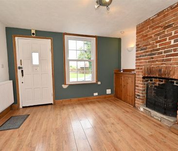 3 bedroom terraced house to rent - Photo 4