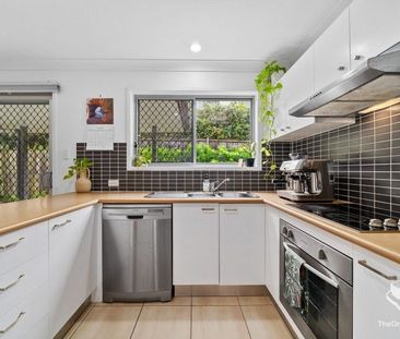 WALKING DISTANCE TO GARDEN CITY, LUXURY TOWNHOUSE FOR RENT, AIRCON ... - Photo 4