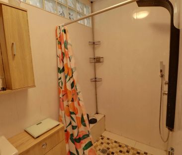 Flat 4, 30 Porthill Bank, Newcastle ST5 0AA - Photo 2
