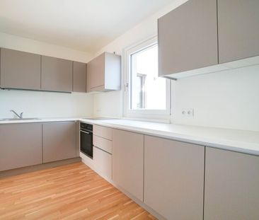 Viel Platz, viel Stil – Komfortable 3-Zimmer-Wohnung - Photo 3
