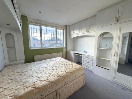 3 bedroom semi-detached house to rent - Photo 3