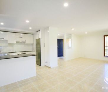 Location, location location - Photo 1