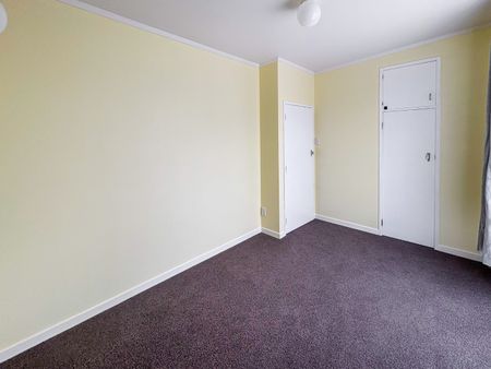 Move in Ready - Victoria - Photo 2