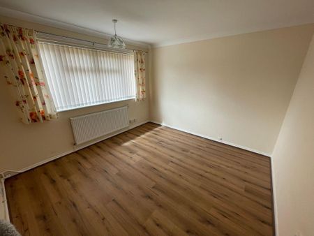2 bedroom detached bungalow to rent - Photo 4