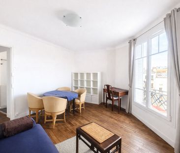 Location appartement 2 pièces, 41.83m², Paris 11 - Photo 1