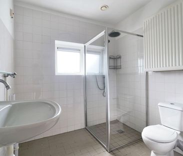 Appartement te huur: Joris Ivenslaan 155 1325 RJ Almere - Photo 1