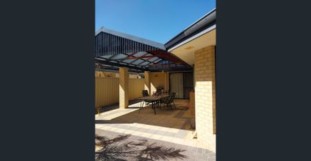 PERFECTLY LOCATED 4X2 HOME!!! - Photo 2