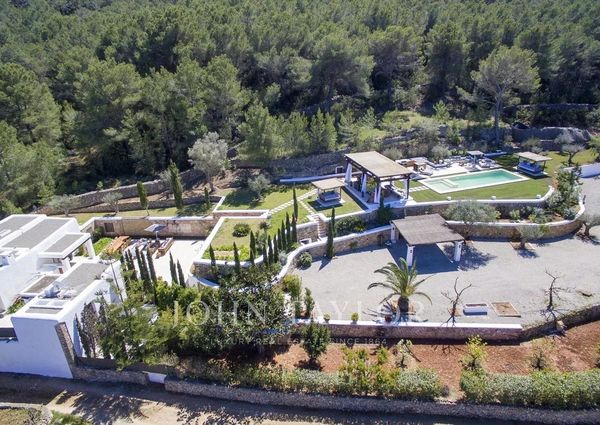 Sant Carles de Peralta, Balearic Islands 07850