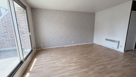 Location Appartement 2 pièces 45m² LENS 62300 - Photo 5