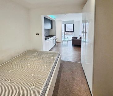 1 bedroom flat to rent - Photo 1