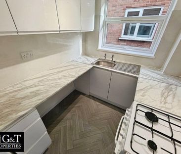 2 bedroom maisonette to rent - Photo 6