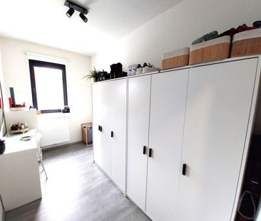 TE HUUR: appartement met 2 slaapkamers in het centrum van Heusden! - Photo 4