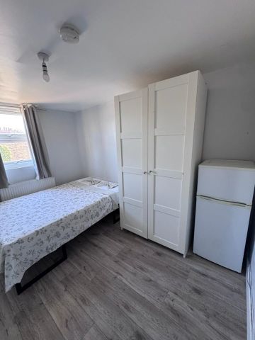 Room in a Shared House, Elizabeth Road, N15 - Photo 4