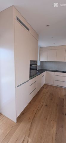 Neubau-Erstbezug | Exklusive Attika-Wohnung mit Panoramaterrasse | Kreuzlingen - Photo 4