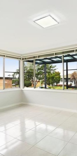 Light-Filled Family Home in an Ultra-Convenient Location - Photo 1