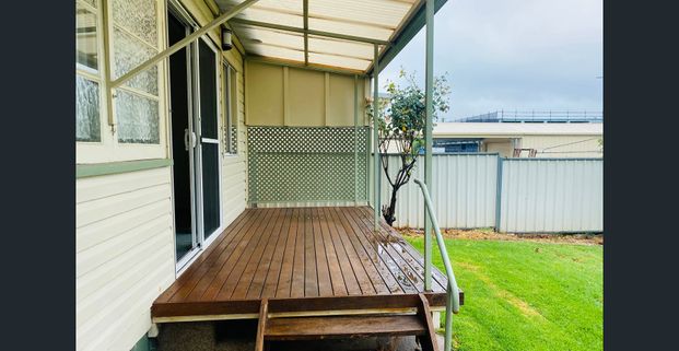 33 Endsleigh Avenue, Orange - Photo 1