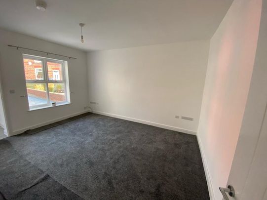 2 bedroom bungalow to rent - Photo 1