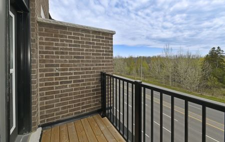 For Lease - 492 Salem Road, Ajax, Ontario - Photo 4