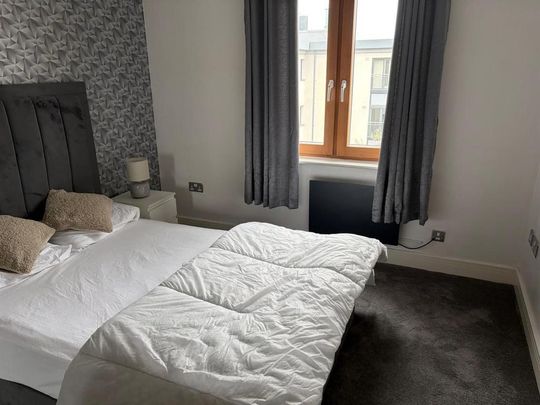 2 bedroom flat to rent - Photo 1