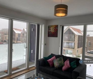 2 bedroom flat to rent - Photo 4