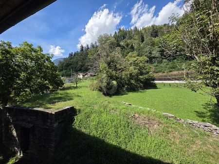 SPAZIOSO E ACCOGLIENTE IN POSIZIONE TRANQUILLA - Foto 4