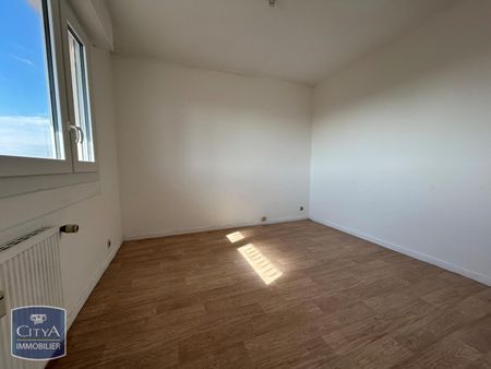 Location Appartement 2 pièces 49m² ALENCON 61000 - Photo 2