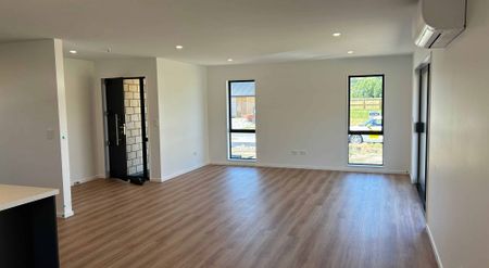 Homely in Halswell - Photo 5