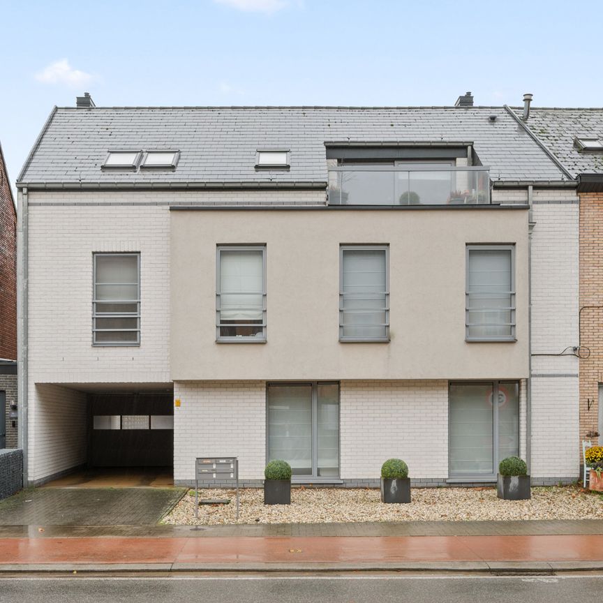 Dakappartement met 2 slaapkamers + garage - Foto 1