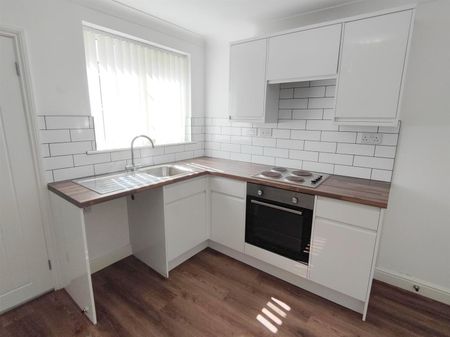 Alpha Road Great Yarmouth, Norfolk - Photo 4