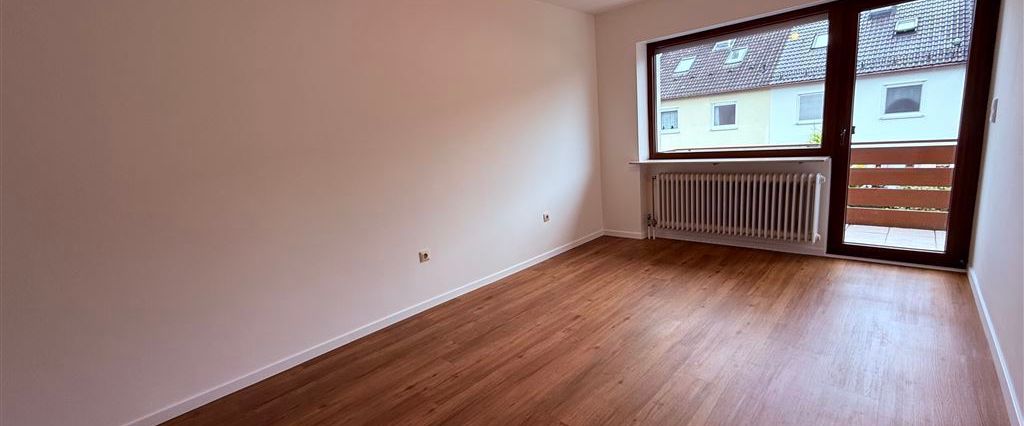 Großzügiges Reiheneckhaus mit Doppelgarage zur Miete direkt in Altdorf - Foto 1