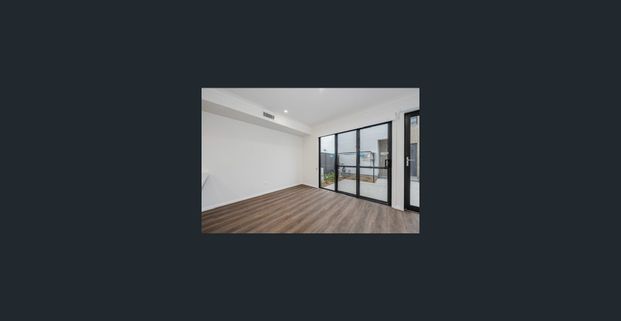 Modern 3-Bedroom Townhouse with Style and Convenience - Photo 1