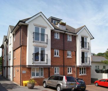 2 bedroom flat to rent - Photo 4