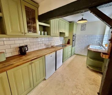 Field Views, Leamington Spa, CV31 - Photo 5