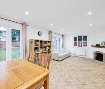 4 bedroom detached house to rent - Photo 1