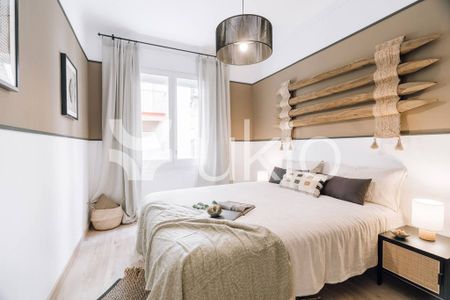 5 room luxury Apartment for rent in Barcelona, Spain - Photo 2