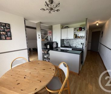 Location Appartement 3 pièces 49m² DONVILLE LES BAINS 50350 - Photo 3