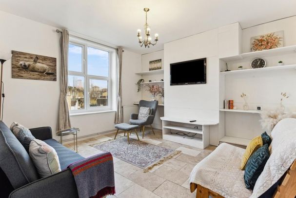 3 bedroom flat to rent - Photo 1
