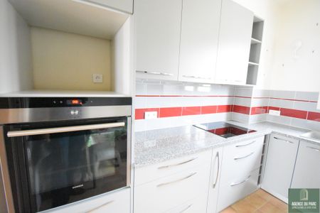Location Appartement 2 pièces 66m² VILLE D AVRAY 92410 - Photo 4