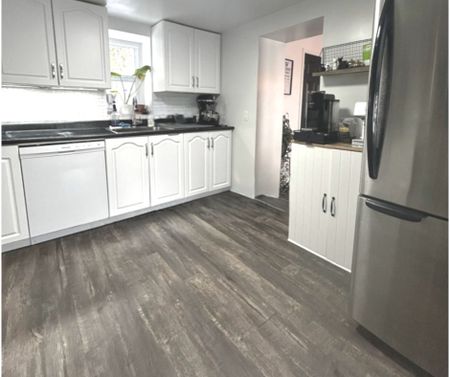 For Lease - 111 Russell Street, Arnprior, Ontario - Photo 5