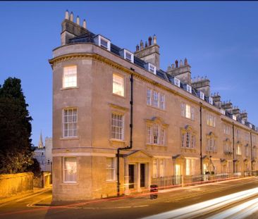 St. James's Parade, Bath, Somerset, BA1 - Photo 1