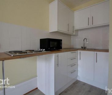 Studio to rent - Photo 5
