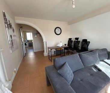 Location appartement 5 pièces 80.16 m2 à Tours - Photo 1