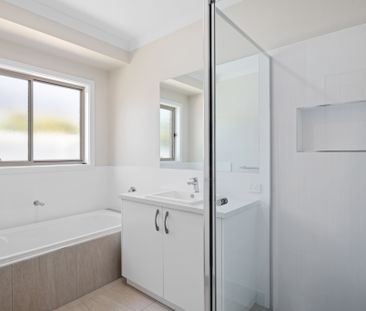 23 Nottingham Road, Thurgoona NSW 2640 - House For Rent | Domain - Photo 6